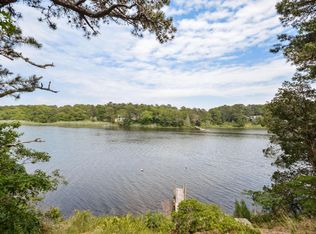 32 Crosby Ln, East Falmouth, MA 02536