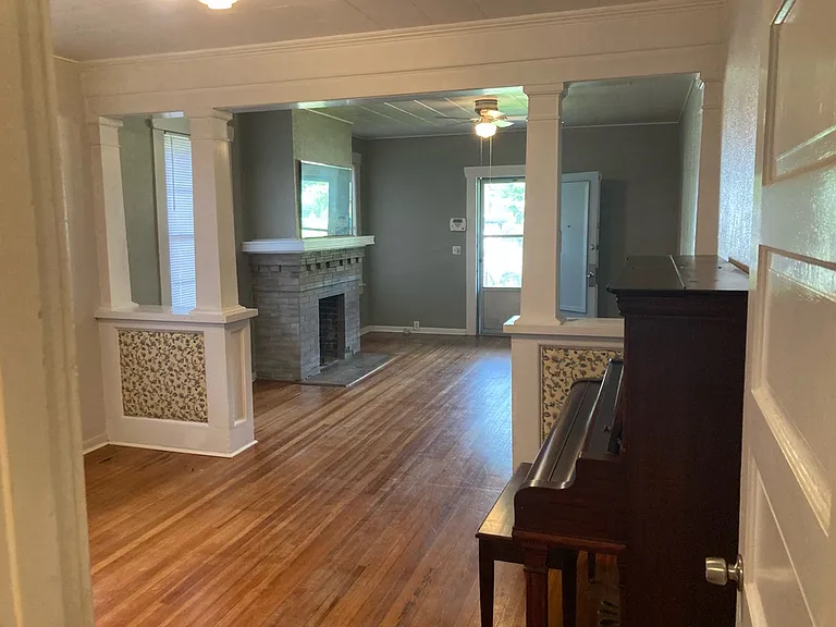 421 Rutherford St — Photo 14