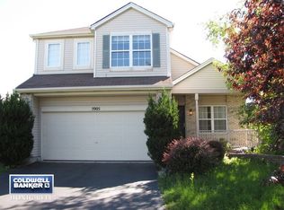 5905 Lake Pointe Dr, Plainfield, IL 60586