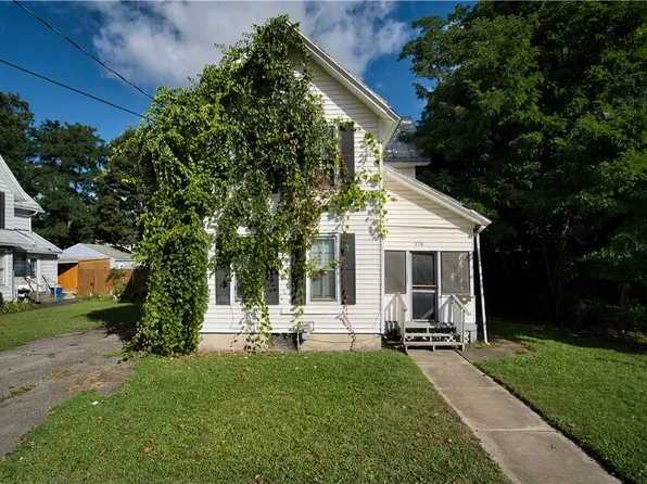 370 Baty St, Elmira, NY 14904
