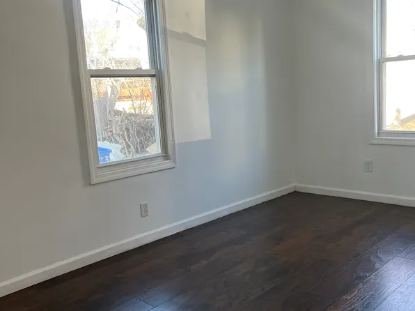 157 Wood St #2, Waterbury, CT 06704