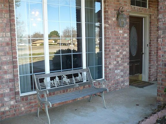 3rd image of 2609 William Blvd