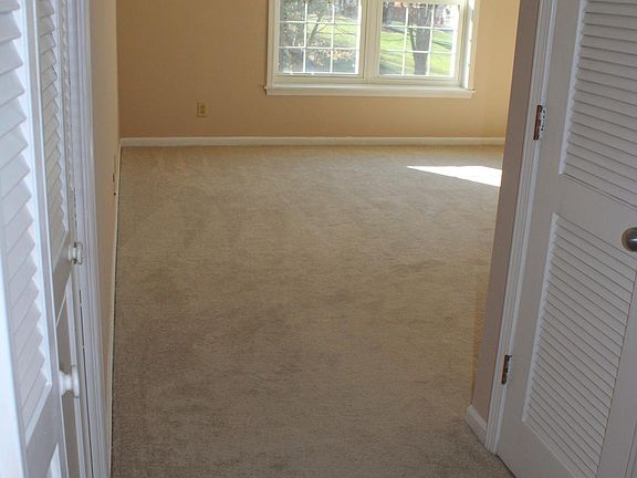 2nd image of 611 E Mountcastle Dr APT 11