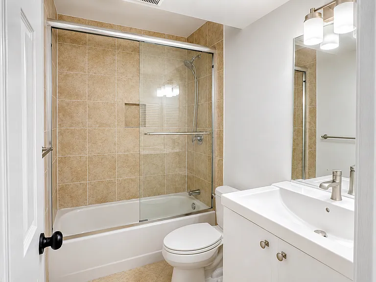 12117 Gatewater Dr — Photo 23