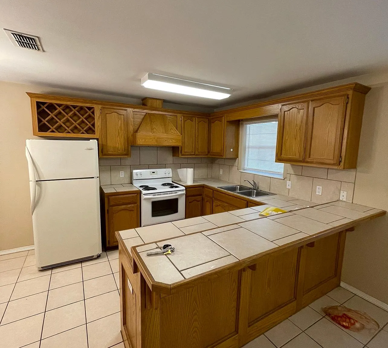 3110 Carson St — Photo 1