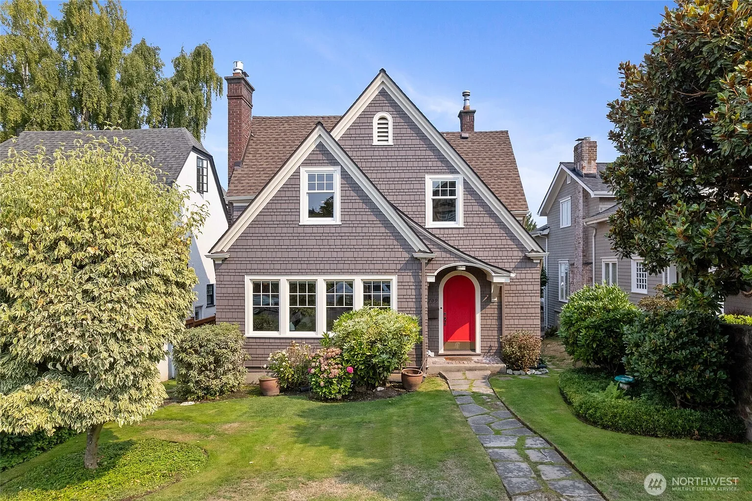 709 N C Street photo 1