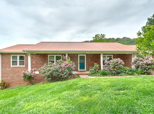 3416 Thornton Dr, Kingsport, TN 37664