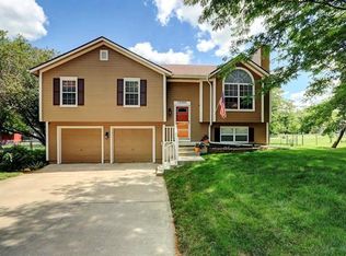 15705 Terry Ave, Belton, MO 64012