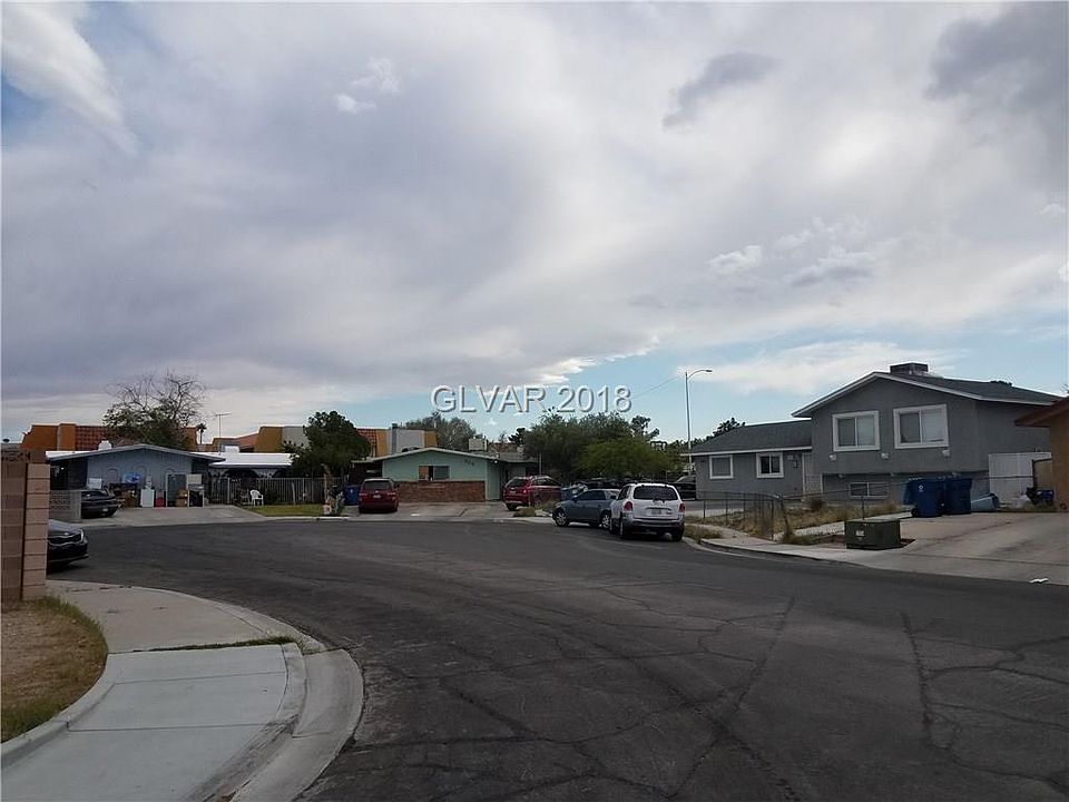 1st image of 800 Connie Ct