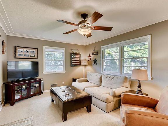 5th image of 4728 Dunberry Ln