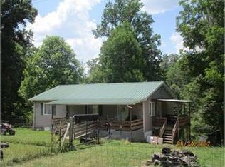 23 State Highway 1609, Parkers Lake, KY 42634