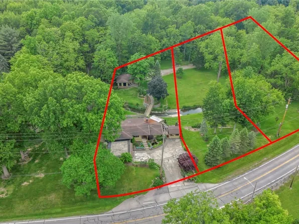 6718 Case Rd, North Ridgeville, OH 44039