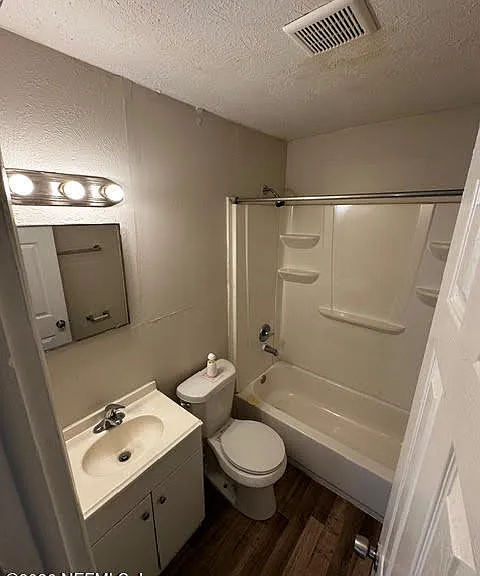 7527 Tampa Ave — Photo 11