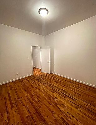 4th image of 361 E 10th St