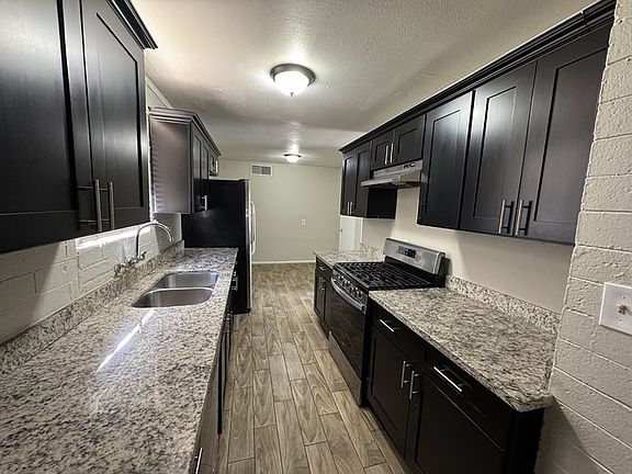 5th image of 4738 N 47th Ave