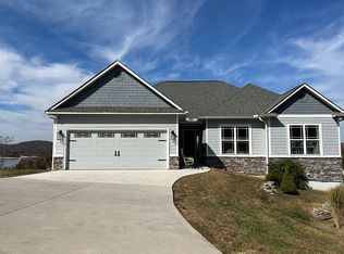 136 Diamond Ln, Sharps Chapel, TN 37866