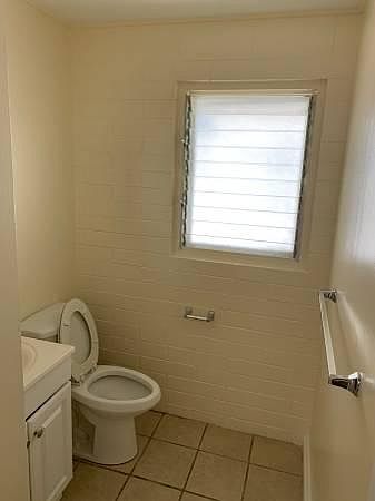 2nd image of 510 Captain Cook Ave APT F