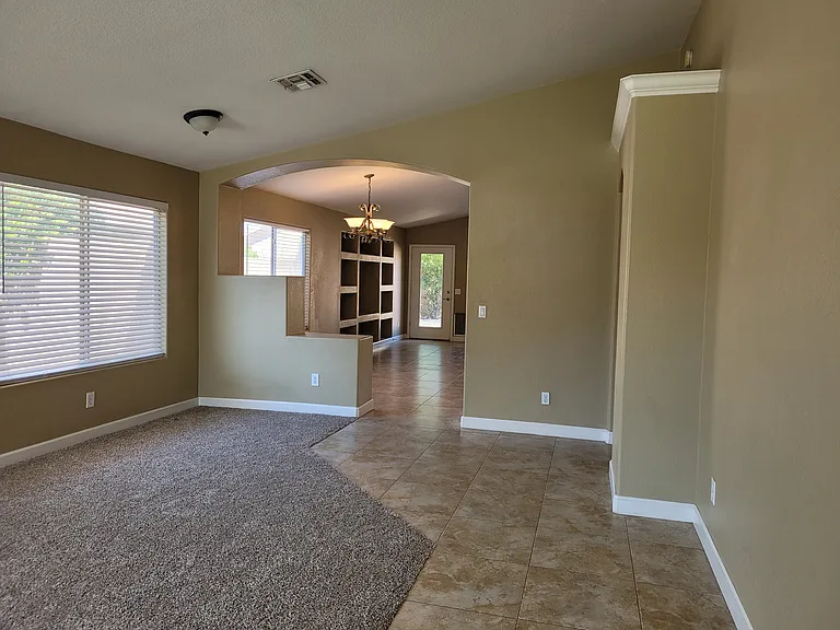 3950 E Campbell Ave — Photo 3