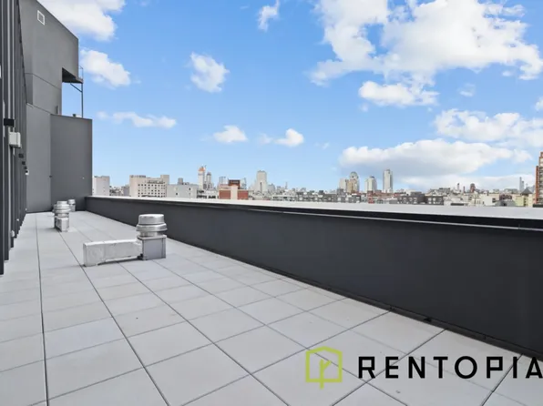 280 Meeker Avenue image 9 of 16