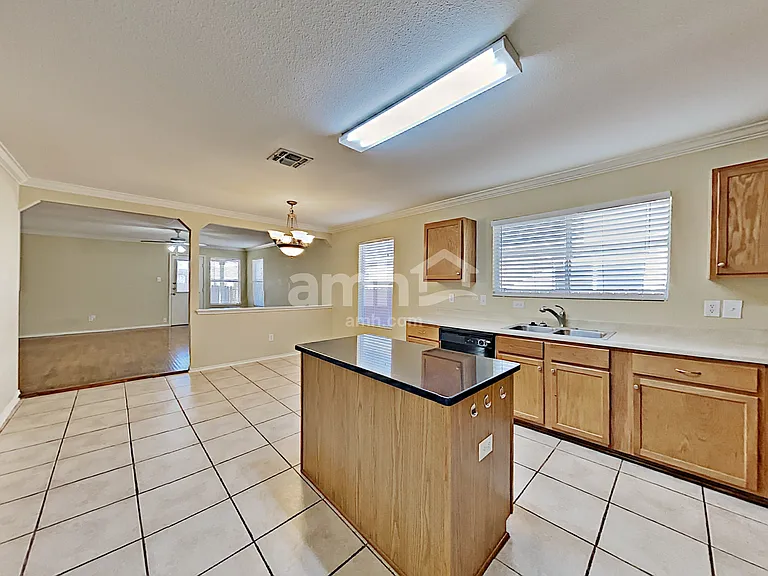 24727 Maple Crst — Photo 4
