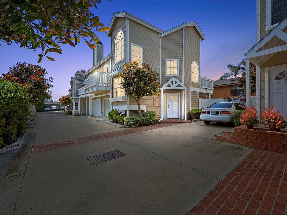 Twilight - front door