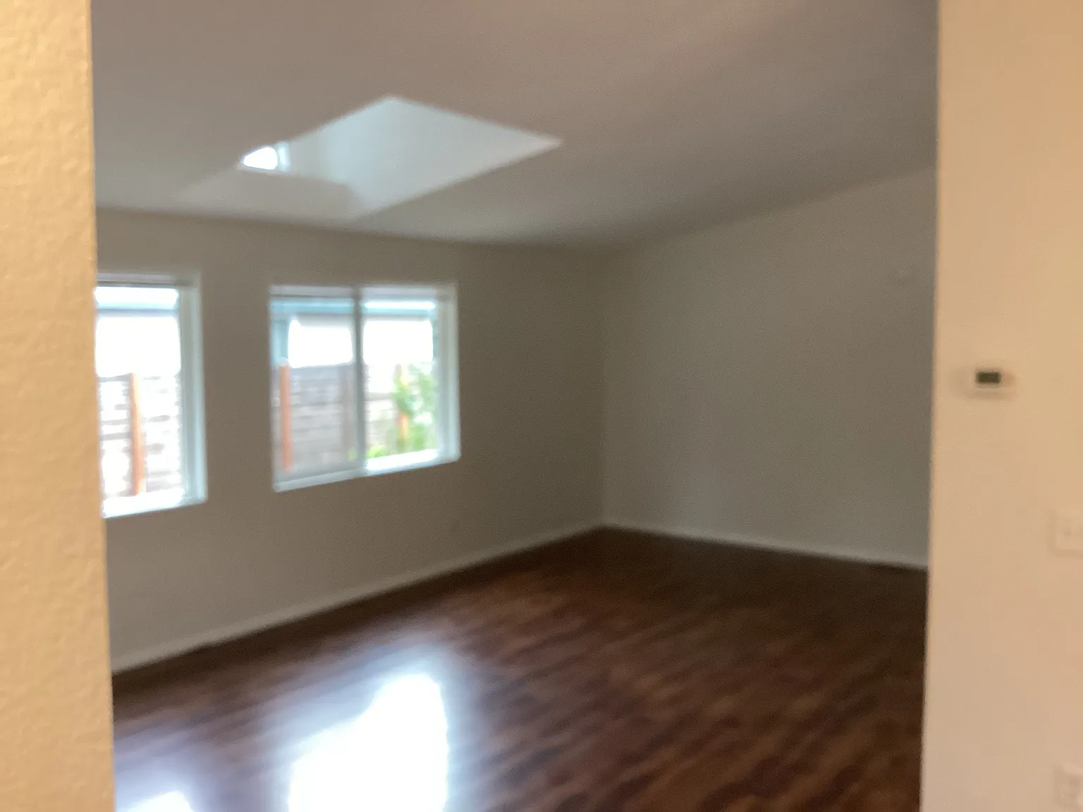 404 W Franklin St — Photo 3