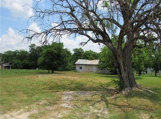 263 N Sherman Ln, Van Alstyne, TX 75495