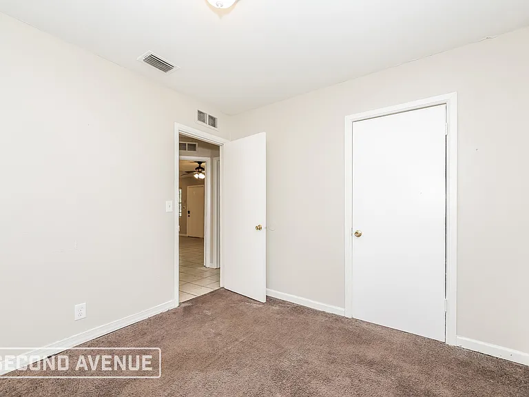4157 McMillan Cir — Photo 16