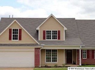 5820 Tulane Rd, Horn Lake, MS 38637