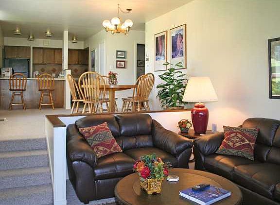 2nd image of 1660 Three Kings Dr