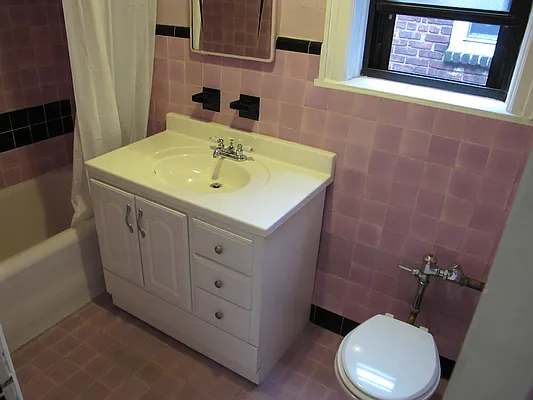 Rented by SUN WOOD REAL ESTATE | media 11