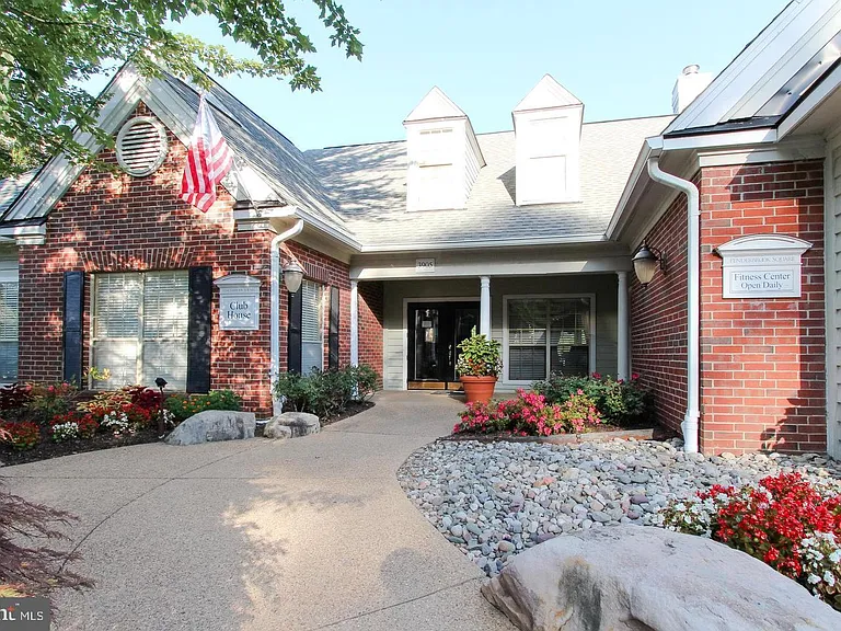 3916 Penderview Dr #436 — Photo 28