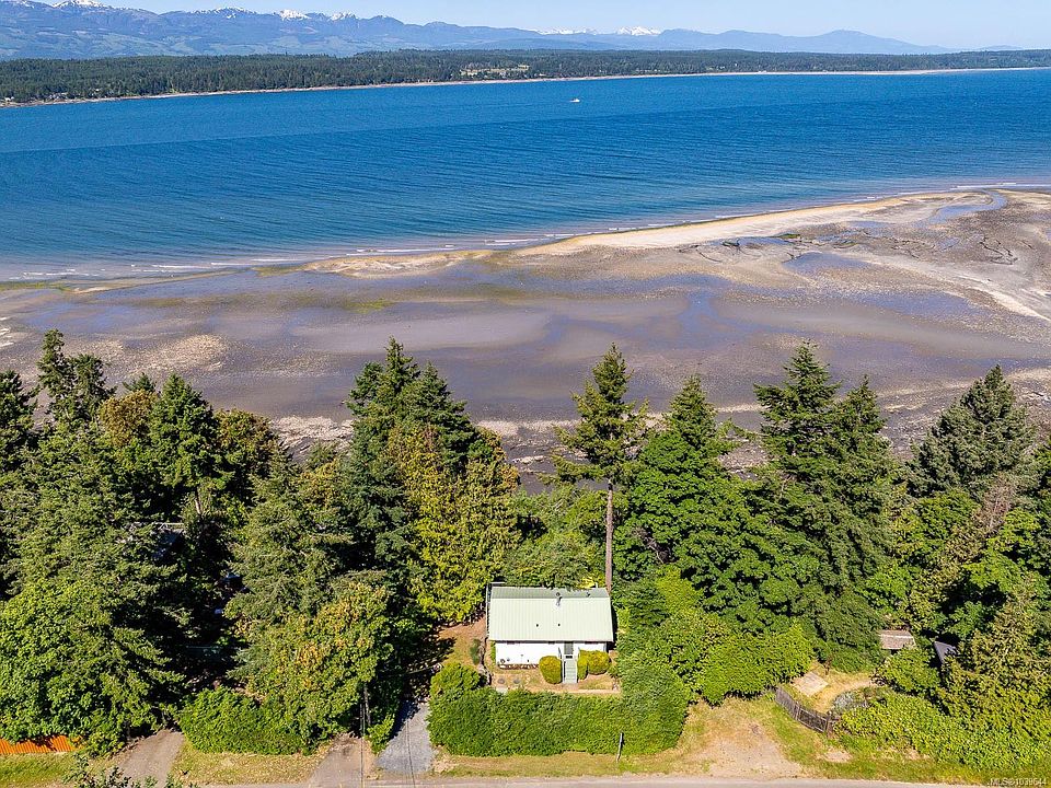 1st image of 3845 Shingle Spit Rd