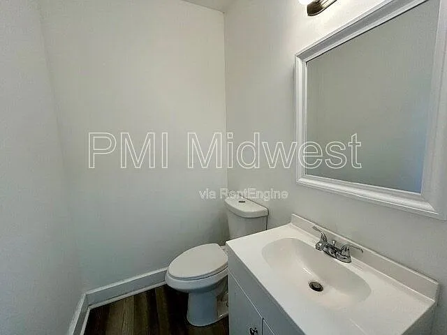 2960 N Park Ave — Photo 12