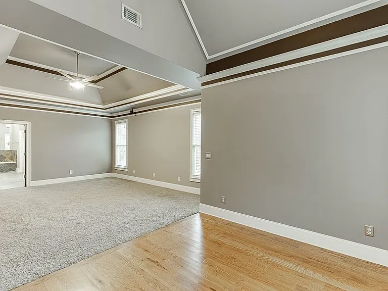 940 Chateau Forest Rd — Photo 36