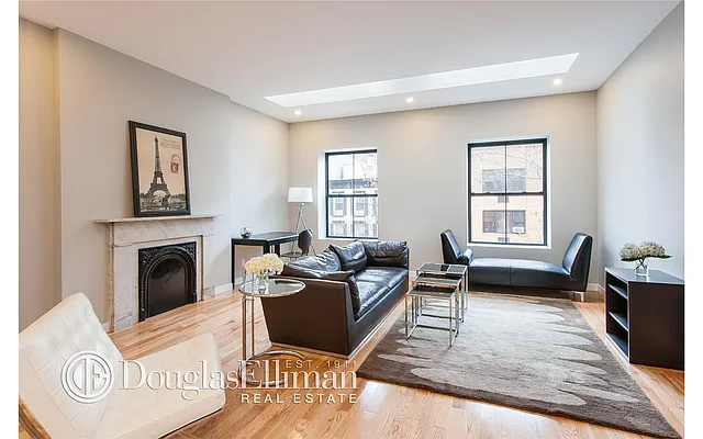 Rented by Douglas Elliman | media 14