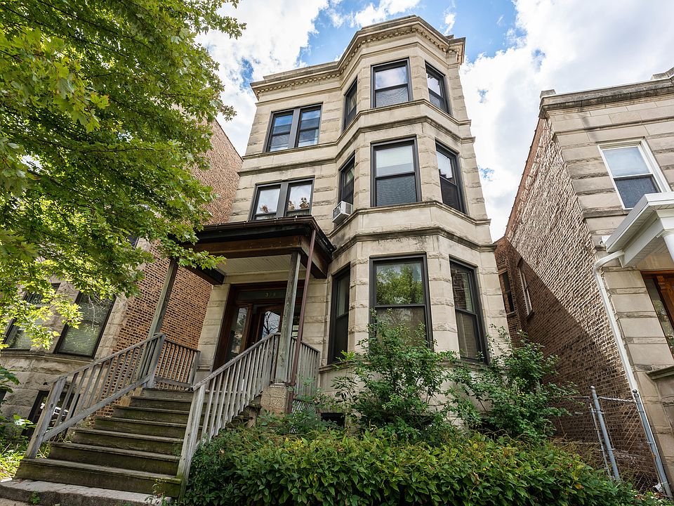 1st image of 3281 W Wrightwood Ave #2