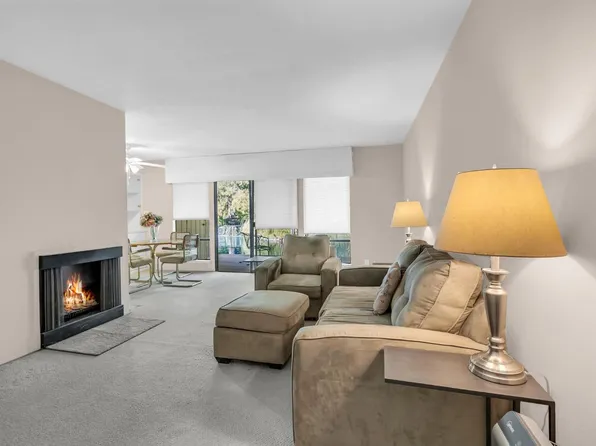 2484 Larkspur Ln APT 183, Sacramento, CA 95825