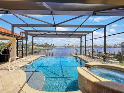 5327 Skyline Blvd, Cape Coral, FL, 33914