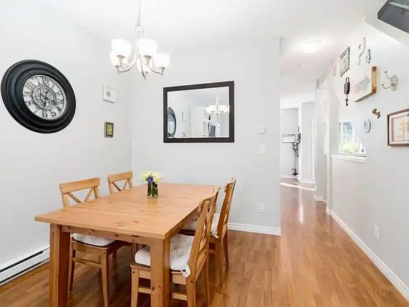 4th image of 32501 Fraser Cres #24