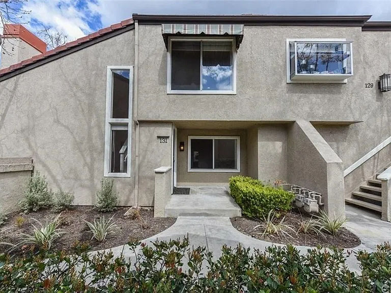 131 Stanford Ct #42 — Photo 20