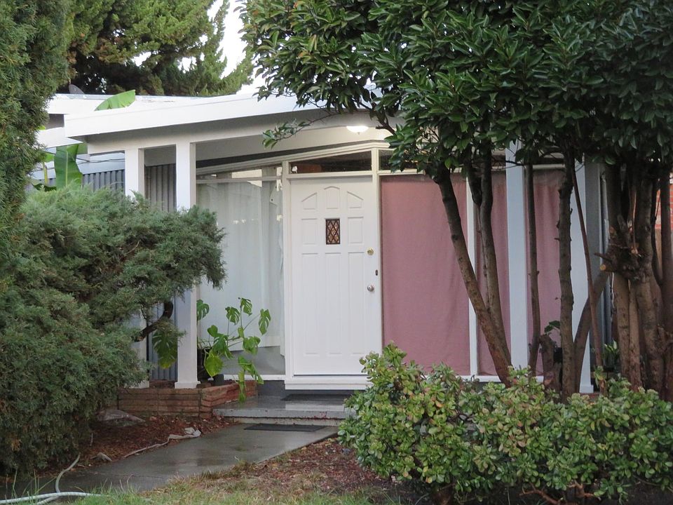 1st image of 2508 Gloria Way