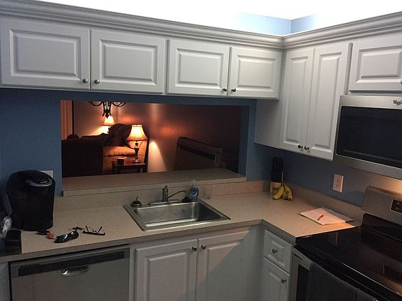 5th image of 9271 Central Park Dr APT 203