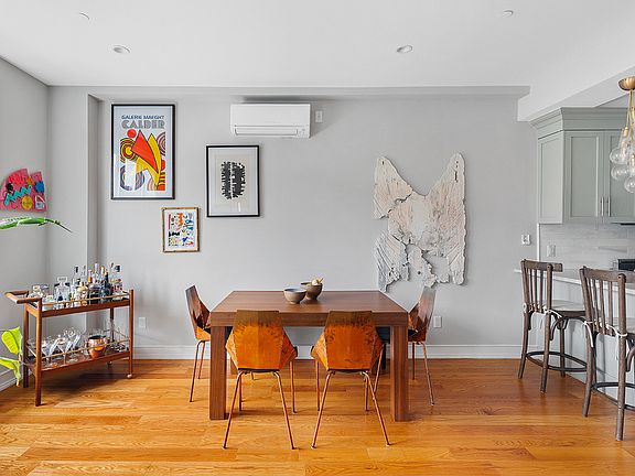 3rd image of 94 Lefferts Pl #3