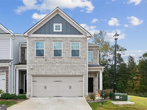 7771 Lance Rd, Fairburn, GA 30213