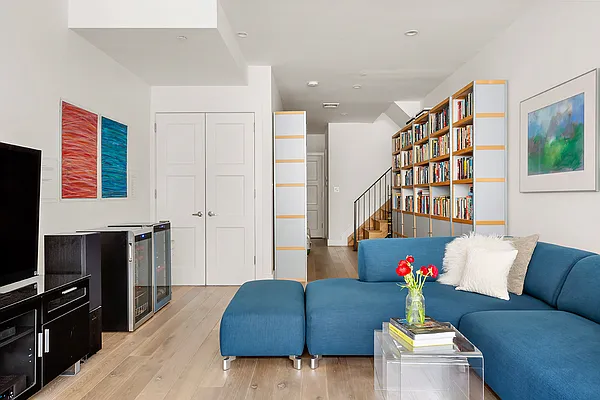 Sold by Compass | media 13