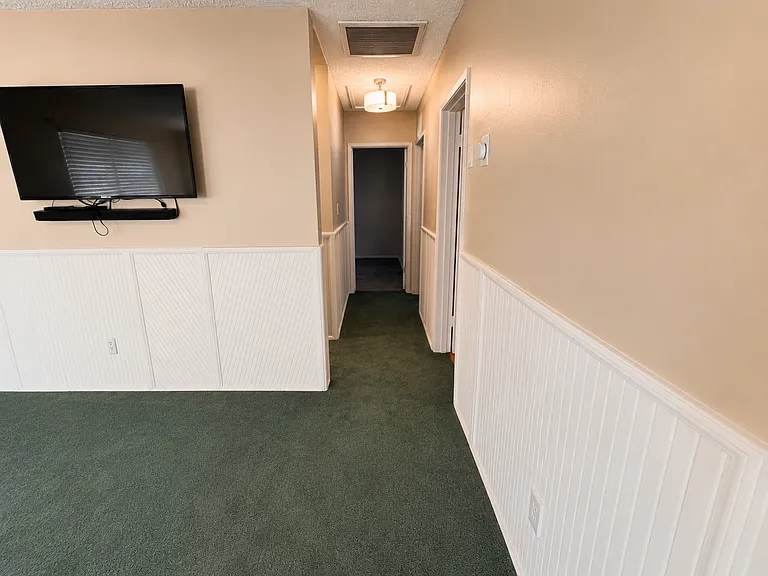 7736 Ditmar Ave — Photo 7