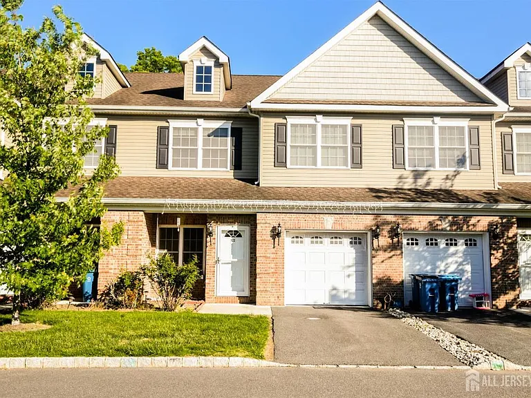 122 Morgan Way — Photo 2