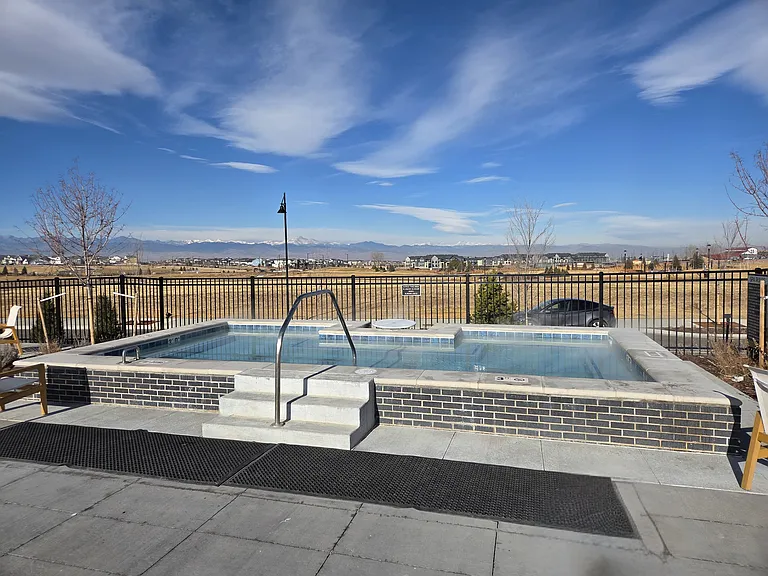 184 Ash Cir — Photo 35