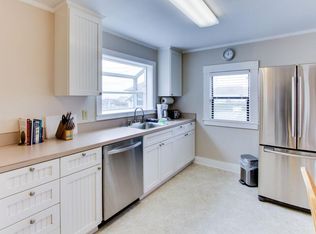 4 SW High St, Newport, OR 97365